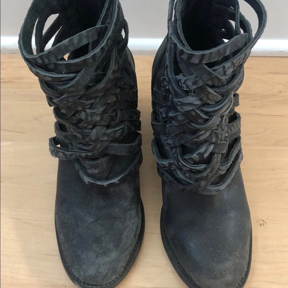 Black Free People Carrara Ankle Boots.  Sz:  5.5. - Picture 7 of 10